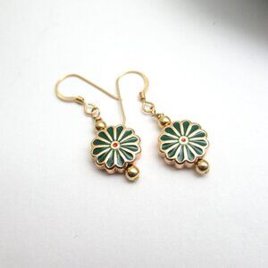 Enamel Daisy earrings